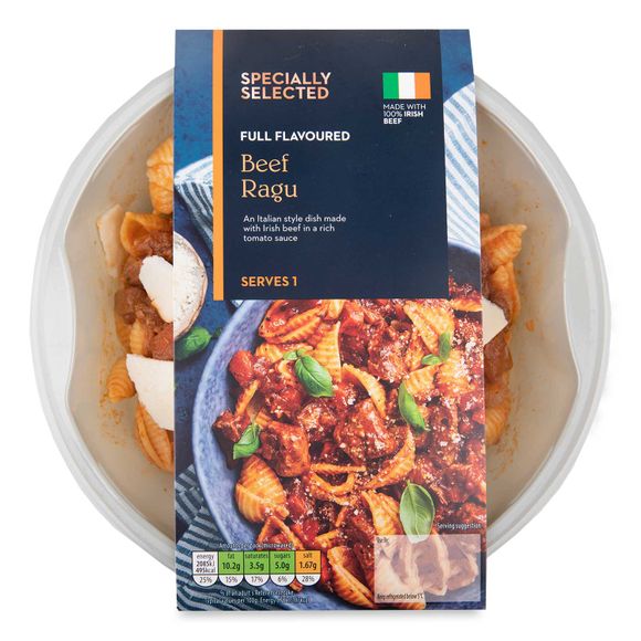 Full Flavoured Beef Ragu 400g Specially Selected